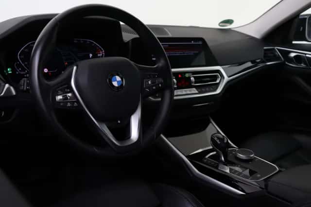 BMW 4-Serie (2021) thumbnail 3