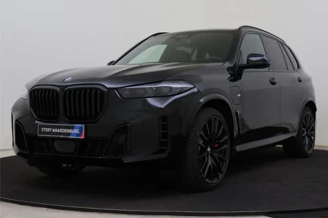 BMW X5 (2026) thumbnail 1