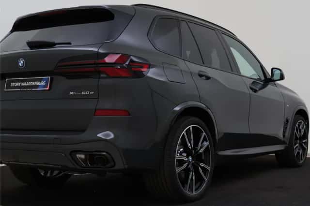 BMW X5 (2026) thumbnail 2