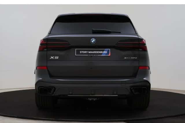 BMW X5 (2026) thumbnail 5