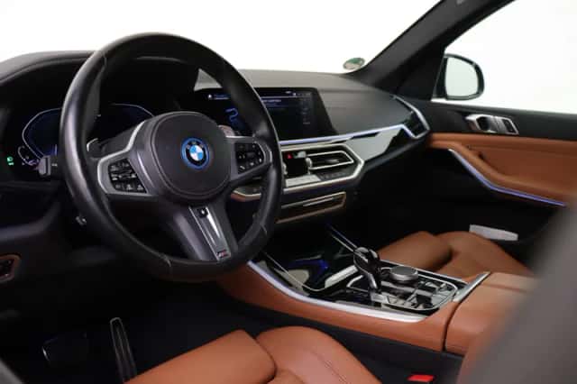 BMW X5 (2022) thumbnail 3