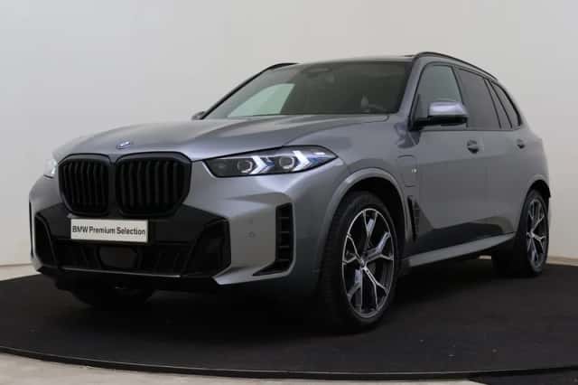 BMW X5 (2025) thumbnail 1