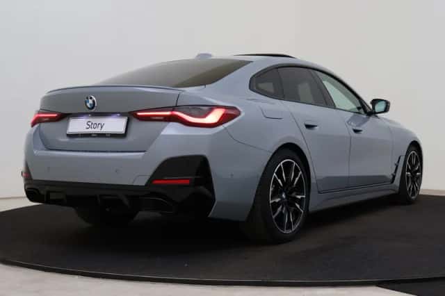 BMW 4-Serie (2022) thumbnail 2