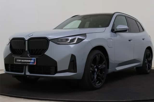 BMW X3 (2026) thumbnail 1