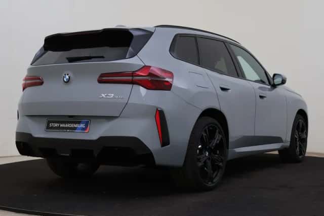 BMW X3 (2026) thumbnail 2