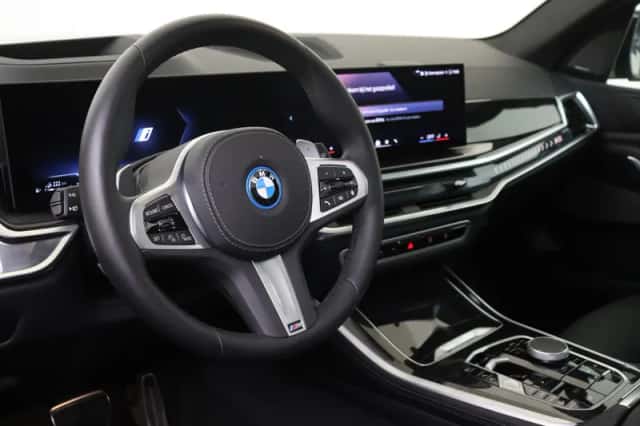 BMW X5 (2026) thumbnail 3