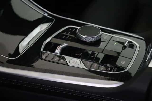 BMW X5 (2026) thumbnail 6
