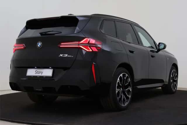 BMW X3 (2025) thumbnail 2