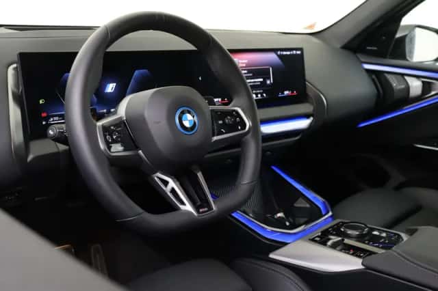 BMW X3 (2025) thumbnail 3
