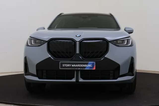 BMW X3 (2026) thumbnail 4