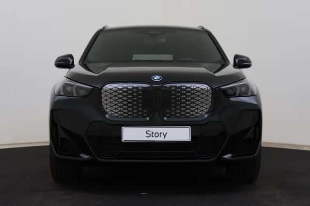 BMW iX1 (2026) thumbnail 4