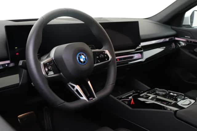 BMW 5-Serie (2026) thumbnail 3