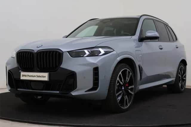 BMW X5 (2026) thumbnail 1