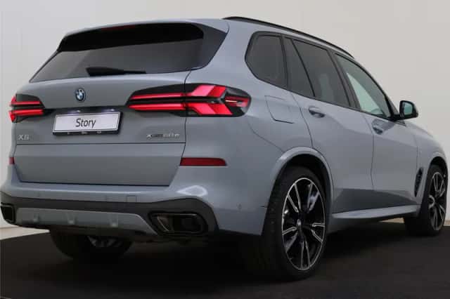 BMW X5 (2026) thumbnail 2