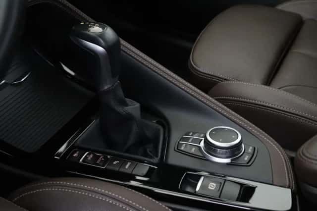 BMW X1 (2021) thumbnail 6