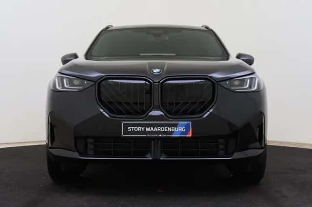 BMW X3 (2026) thumbnail 4