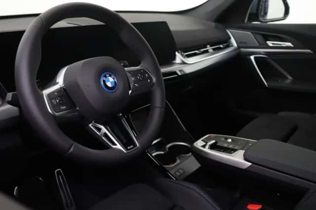 BMW X1 (2026) thumbnail 3