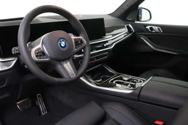BMW X5 (2026) thumbnail 3