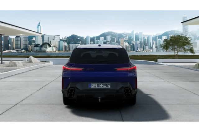 BMW XM (2026) thumbnail 4