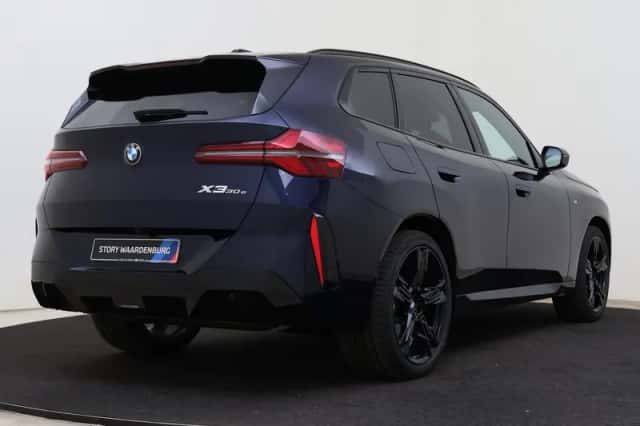 BMW X3 (2026) thumbnail 2