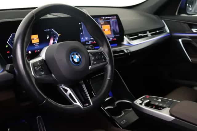 BMW X1 (2023) thumbnail 3