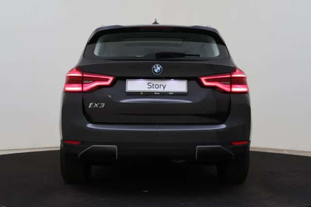 BMW iX3 (2021) thumbnail 5