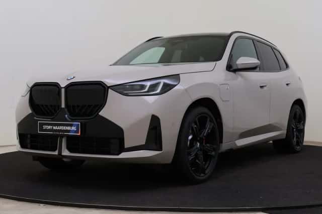 BMW X3 (2026) thumbnail 1