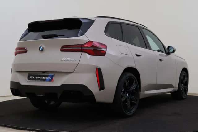 BMW X3 (2026) thumbnail 2