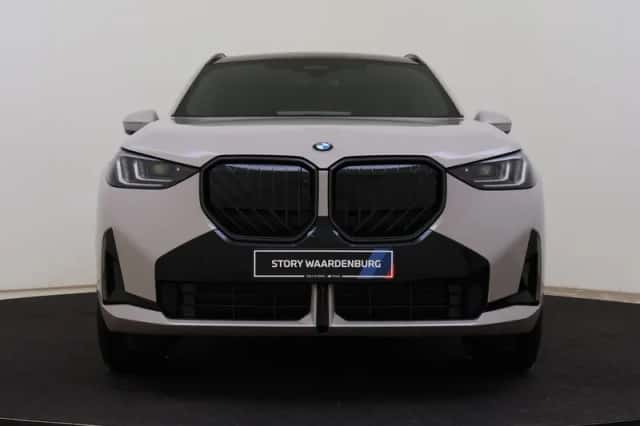 BMW X3 (2026) thumbnail 4