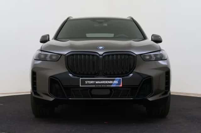 BMW X5 (2026) thumbnail 4