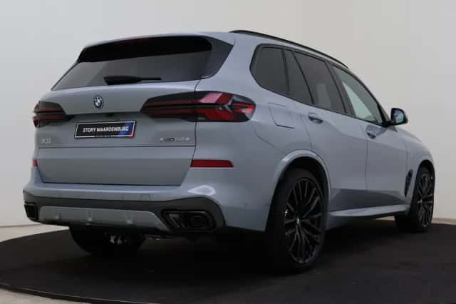 BMW X5 (2026) thumbnail 2