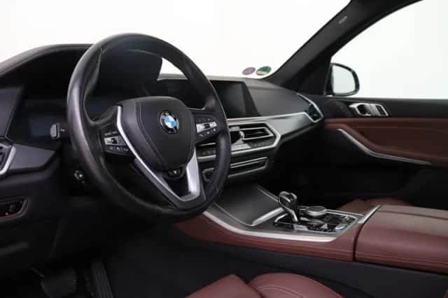 BMW X5 (2021) thumbnail 3