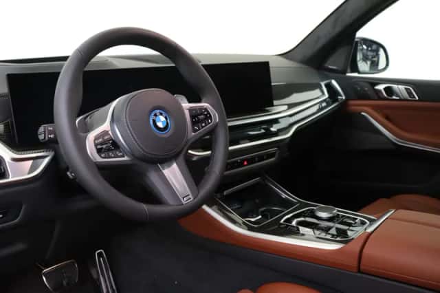 BMW X5 (2026) thumbnail 3