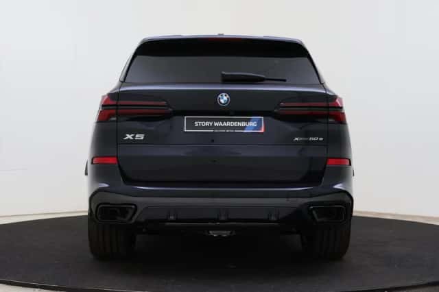 BMW X5 (2026) thumbnail 5
