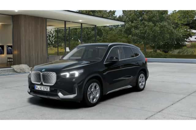 BMW iX1 (2026) thumbnail 1