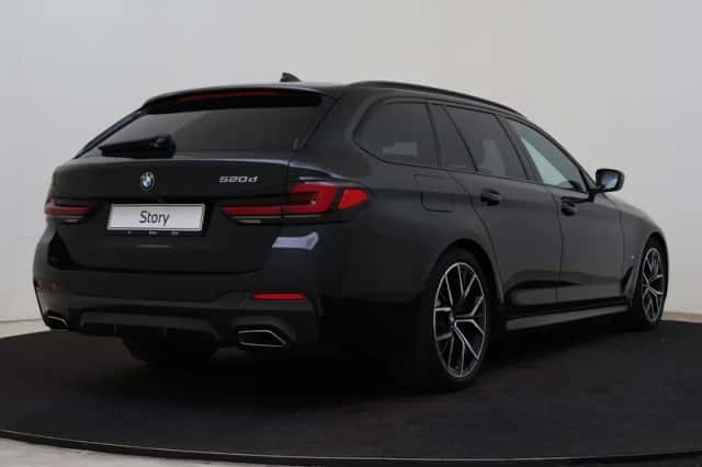 BMW 5-Serie (2021) thumbnail 2