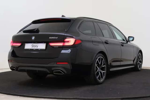 BMW 5-Serie (2021) thumbnail 2