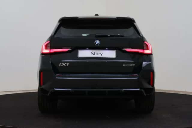 BMW iX1 (2026) thumbnail 5