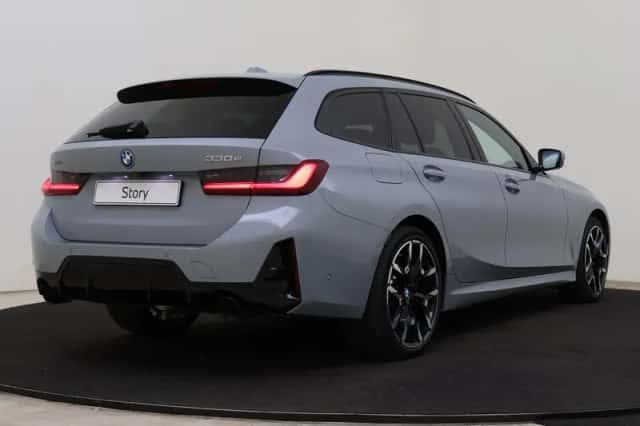 BMW 3-Serie (2025) thumbnail 2