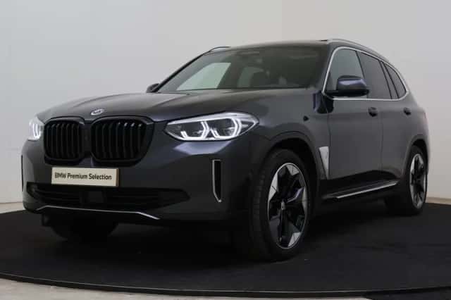 BMW iX3 (2021) thumbnail 1