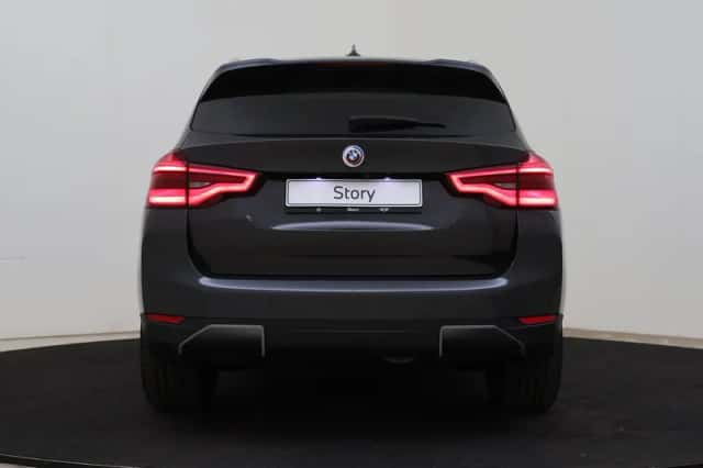 BMW iX3 (2021) thumbnail 5