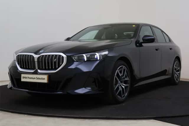 BMW i5 (2026) thumbnail 1