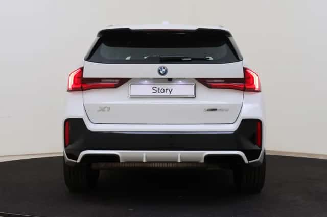 BMW X1 (2025) thumbnail 5