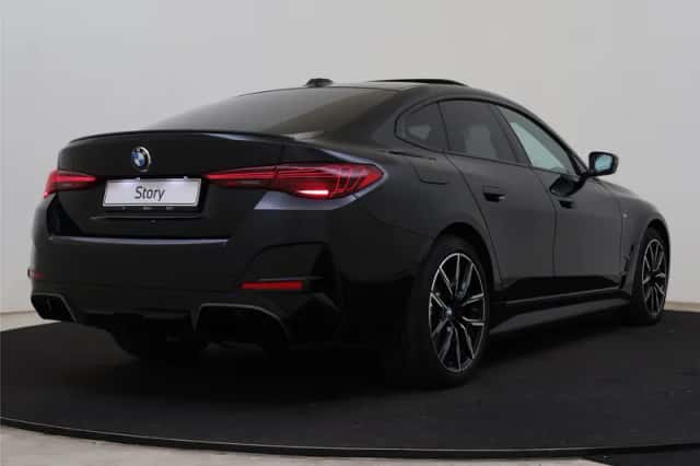 BMW i4 (2026) thumbnail 2