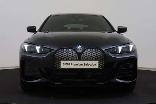 BMW i4 (2026) thumbnail 4