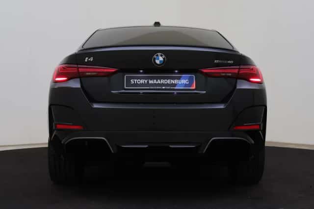 BMW i4 (2026) thumbnail 5