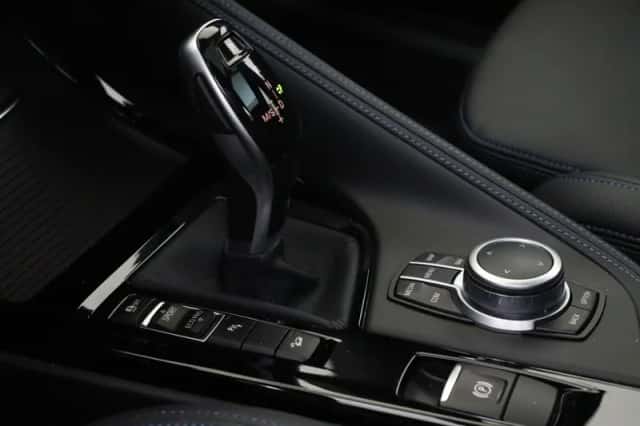 BMW X2 (2021) thumbnail 6