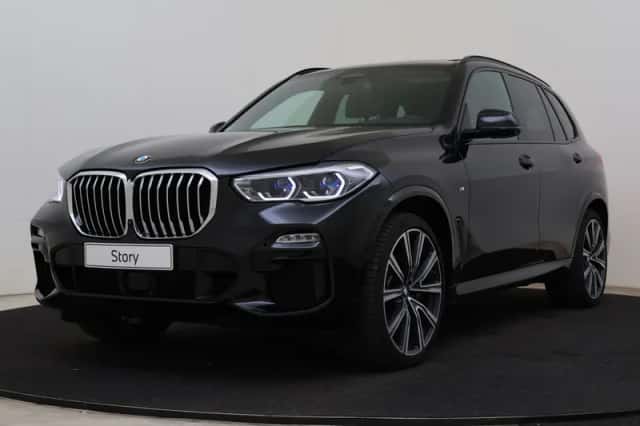 BMW X5 (2019) thumbnail 1