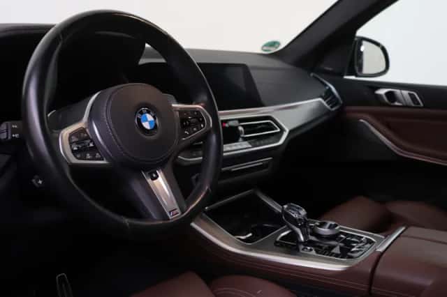 BMW X5 (2019) thumbnail 3