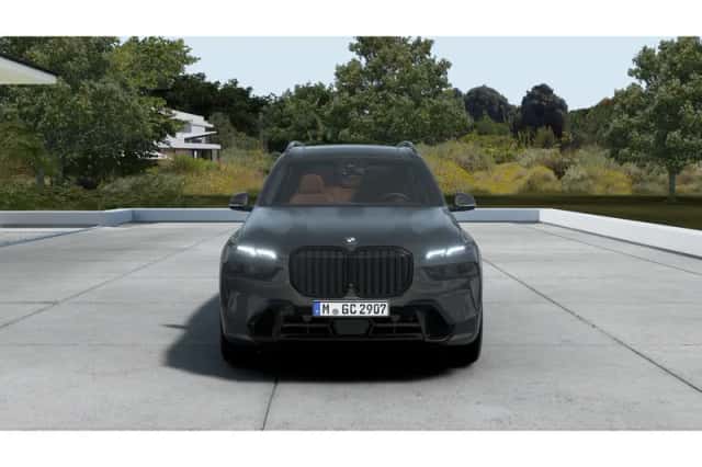 BMW X7 (2026) thumbnail 2
